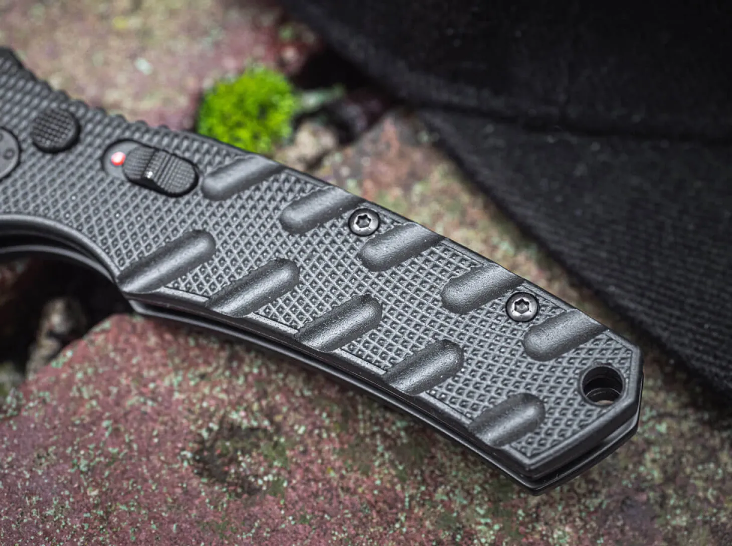 BHQ Mini Strike Droppoint All Black