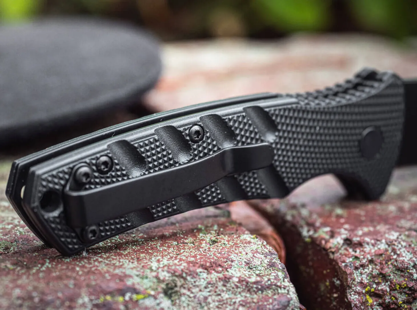 BHQ Mini Strike Droppoint All Black