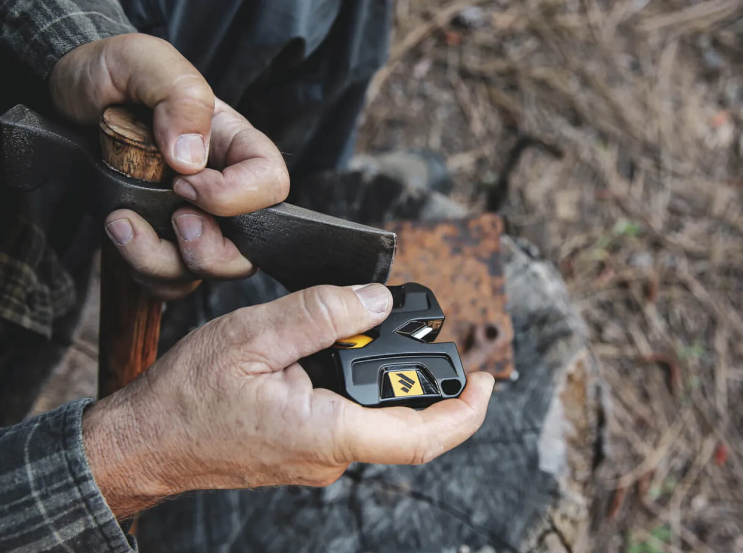 Pivot Knife Sharpener