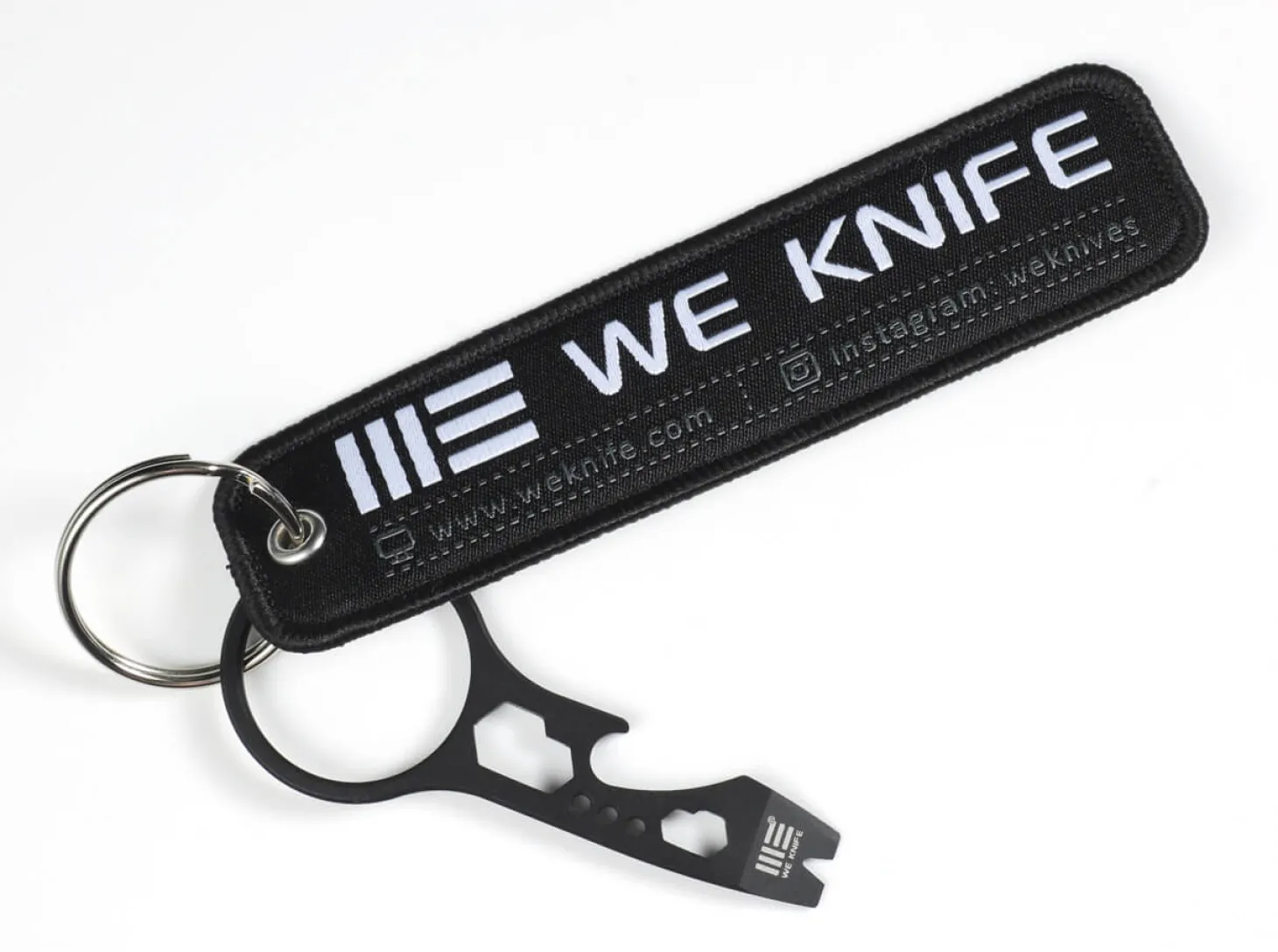 PryBar Black & Flight Tag
