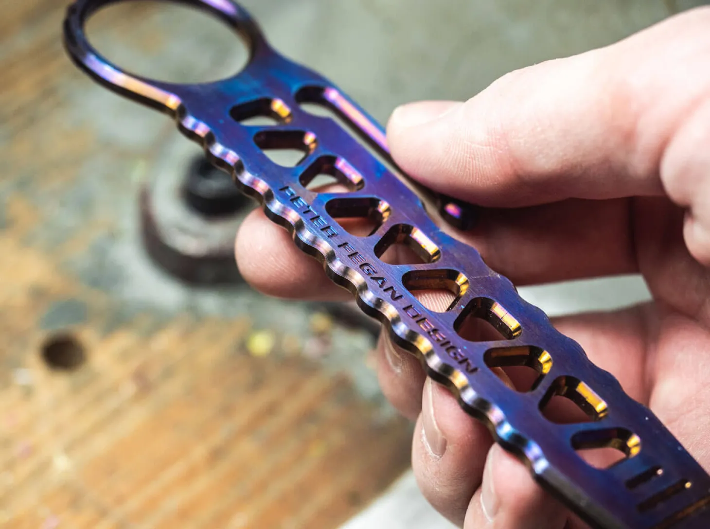 Tango Bar Titanium